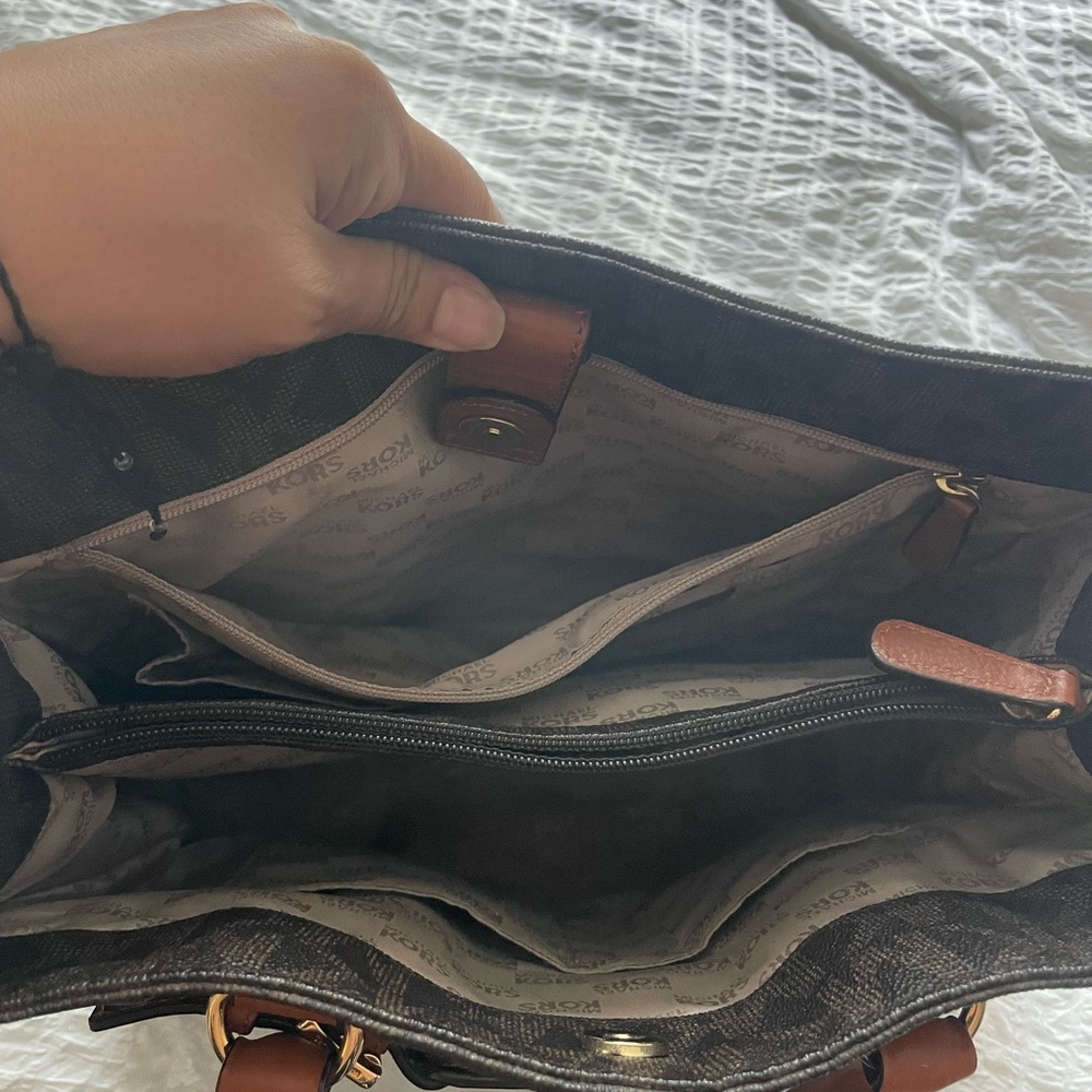 Michael Kors Hamilton Style Purse